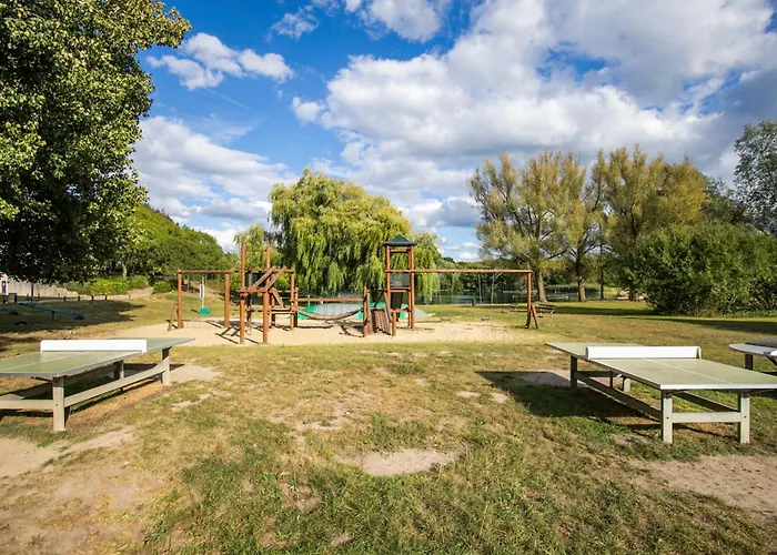 6 - Persoons Lakeside 15 Holiday home Ewijk